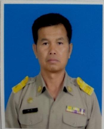 นายเอนก  คำภู